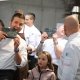 Köche mit Ehrentafel nach Beendigung des Gourmetfestivals Hochpustertal 2018