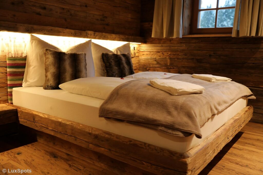 Doppelbetten im Alm-Chalet Prechtlgut